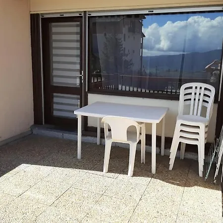 Lejlighed Font-romeu : Avec Terrasse. Font-Romeu-Odeillo-Via