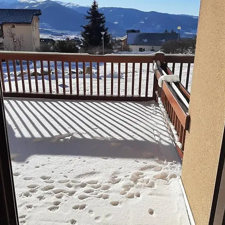 Lejlighed Font-romeu : Avec Terrasse. Font-Romeu-Odeillo-Via